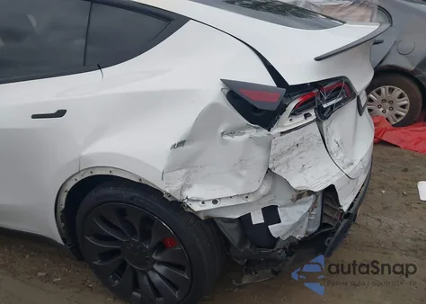 2021 Tesla Model Y Performance Dual Motor All-Wheel Drive from USA, damaged, VIN 5YJYGDEF5MF073116